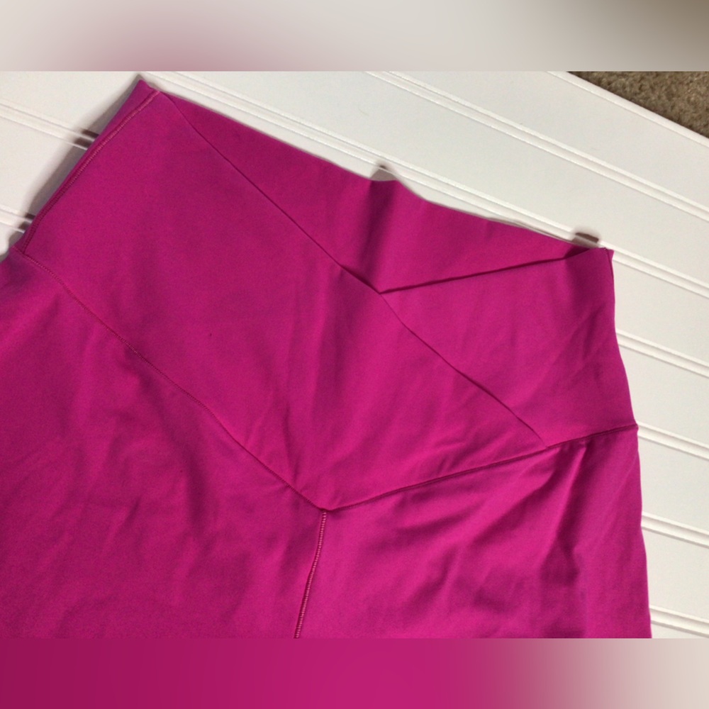 Vibrant Pink large Women's Flare Leggings (0212) - Picture 2 of 6